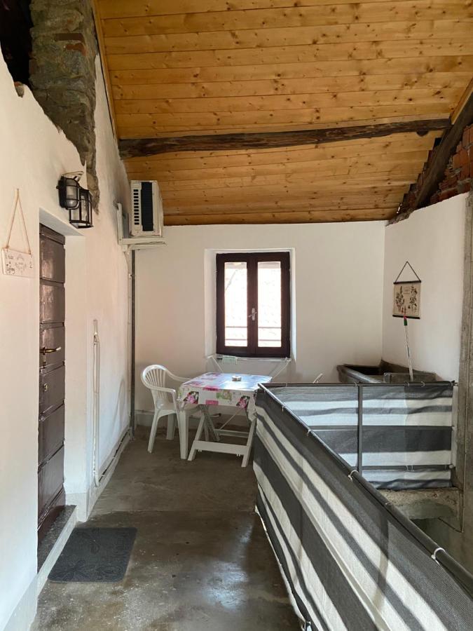 Il Nido Di Tiffany Apartment Massino Visconti Bagian luar foto