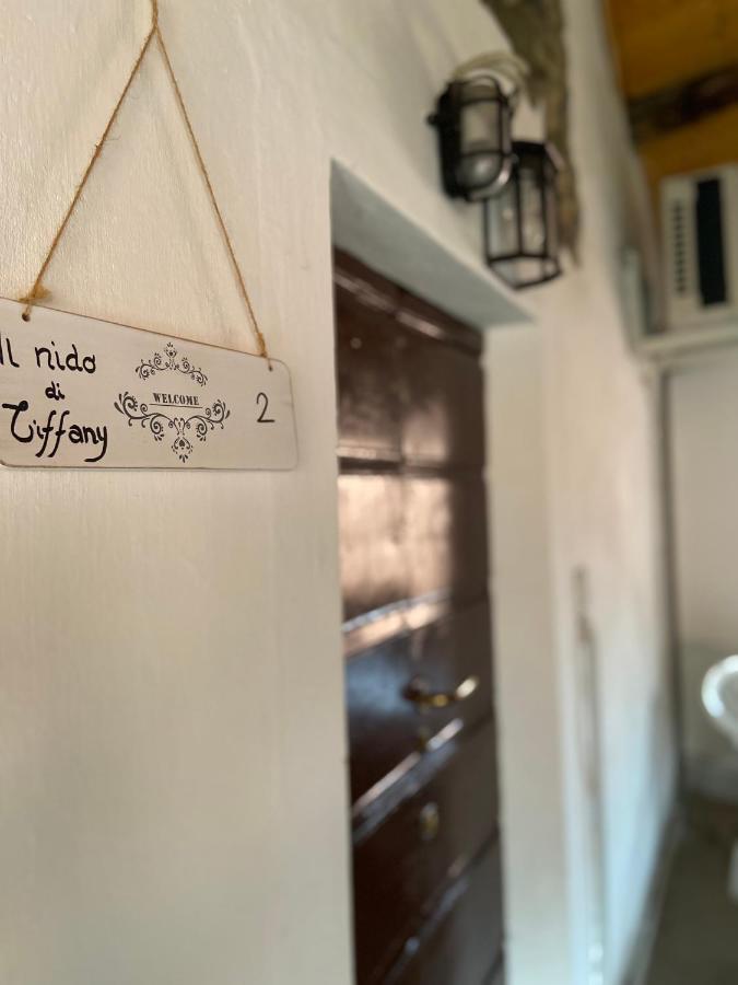 Il Nido Di Tiffany Apartment Massino Visconti Bagian luar foto