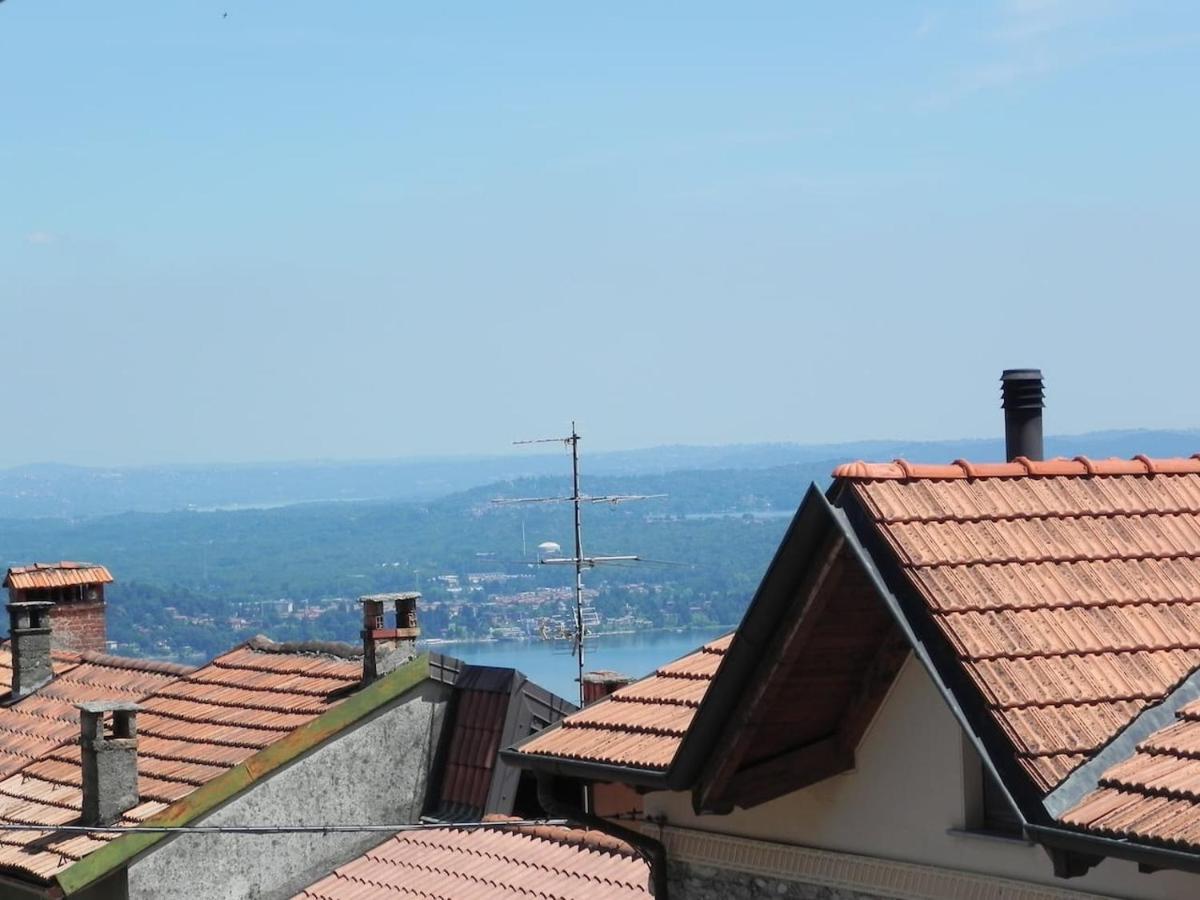 Il Nido Di Tiffany Apartment Massino Visconti Bagian luar foto